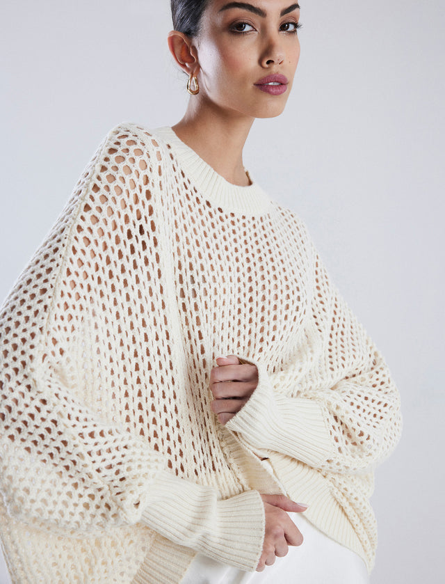 Cream High-Low Cocoon Sweater | Tops | BCBGMAXAZRIA 2YX5S38E-SS3-XXS
