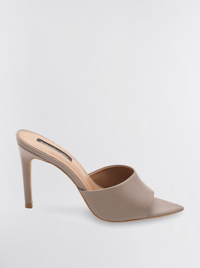 Chestnut Dana Sandal Heel | Shoes | BCBGMAXAZRIA MX2DAL23-230-M050