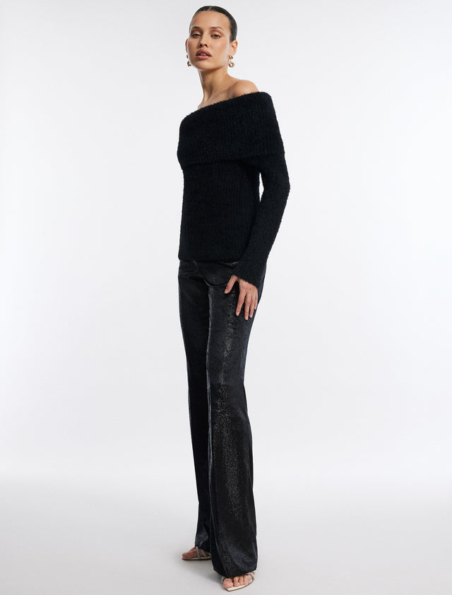 Black Off-The-Shoulder Sweater | Tops | BCBGMAXAZRIA 2YX7S04E-BLK-XXS
